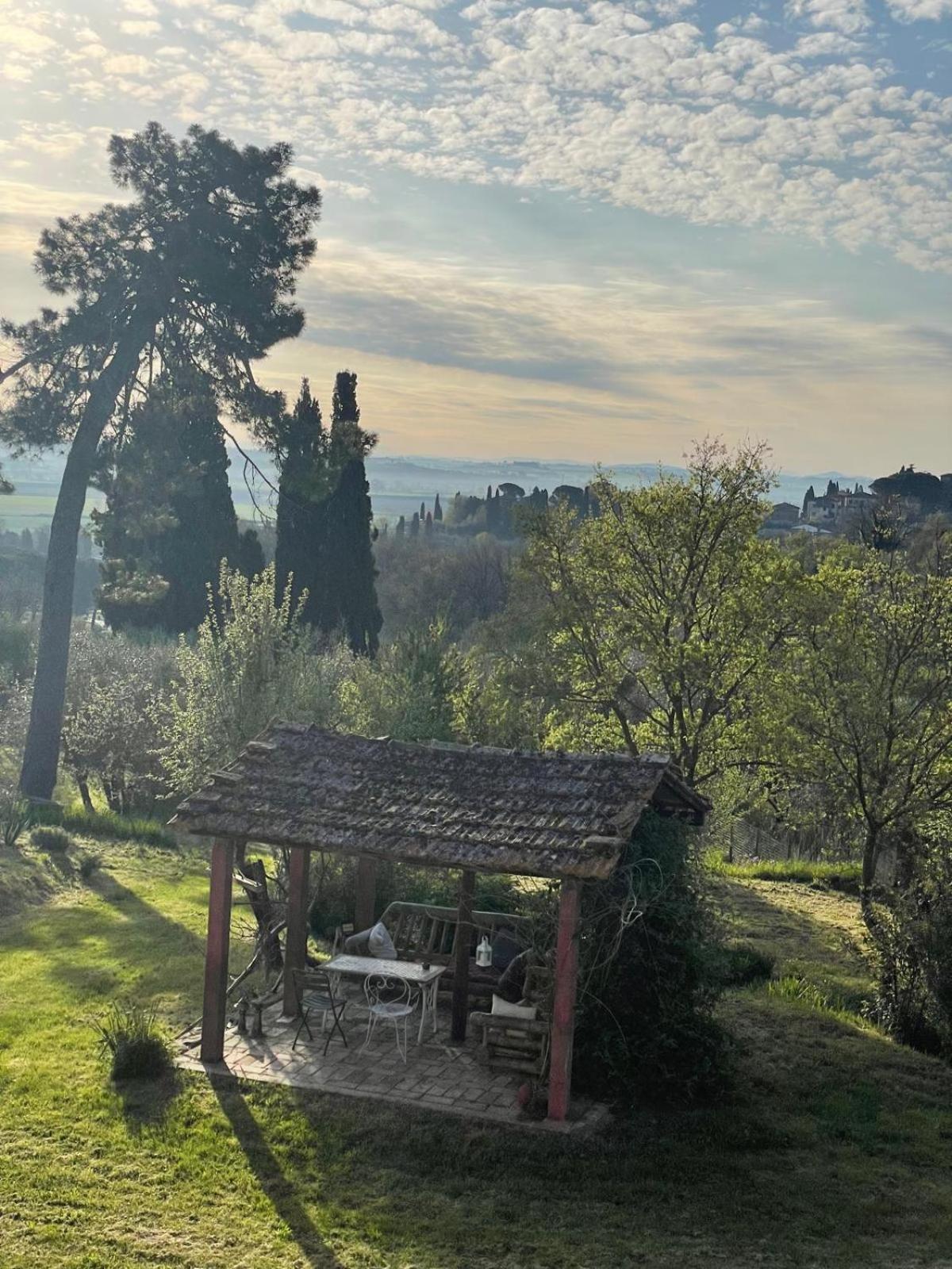 Casa Ezio Marchi Bed & Breakfast Bettolle Exterior photo
